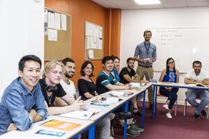 CES Centro de Estudios Ingleses